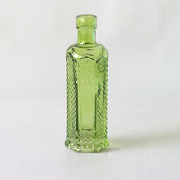 Verre à liqueur en relief coloré de haute qualité