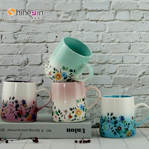 Ensemble <span class=keywords><strong>de</strong></span> mini tasses en porcelaine <span class=keywords><strong>La</strong></span> <span class=keywords><strong>Belle</strong></span> <span class=keywords><strong>et</strong></span> <span class=keywords><strong>la</strong></span> Bête <span class=keywords><strong>Tasse</strong></span> à bière en céramique pour <span class=keywords><strong>la</strong></span> rentrée - Product Image 3