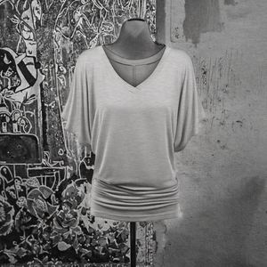T-shirt décontracté d'été, coupe slim, col rond, manches courtes, en mélange de soie et de lait, couleur unie - Product Image 3