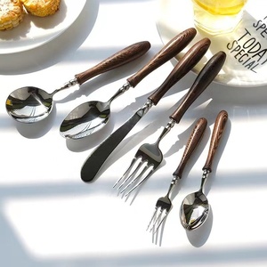 Juego de Cubiertos de Acero Inoxidable Ecológico con Mango de Wengué, <span class=keywords><strong>Color</strong></span> Natural, Diseño Contemporáneo para Regalos Empresariales - Product Image 2