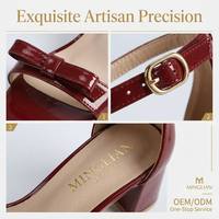 Chaussures pour femmes grandes tailles LU MI XIU, Nouvelle collection été 2026, en cuir verni rouge, à bride cheville et talon carré
