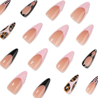 Vente en gros de faux ongles stiletto gothiques à presser avec breloques étoiles 3D et diamants, fournisseur d'ongles artificiels personnalisés sous marque privée
