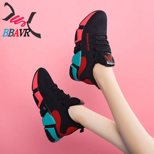 Nuevos Modelos de Zapatos Deportivos para Mujer, Zapatillas para Caminar que Aumentan la Estatura, Transpirables, para Otoño, Verano y Primavera - Product Image 4