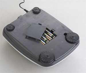 Balance électronique numérique semi-automatique Veidt pour peser jusqu'à 2000g avec une précision de 0,1g - Product Image 3