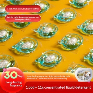 61 capsules de lessive 3-en-1 de 11g, élimination des taches, protection des couleurs, lavage des vêtements, concentré floral fruité - Product Image 4