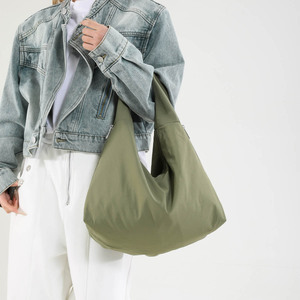 กระเป๋าผ้าไนลอนอเนกประสงค์สำหรับผู้หญิงกระเป๋าสะพายไหล่หลากสีสำหรับช้อปปิ้งทำงานวันที่ - Product Image 6