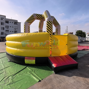 Jeux gonflables interactifs de jouteuse balle de démolition pour 4 personnes, pour événements en plein air - Product Image 4