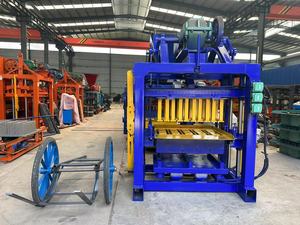 QT4-40 Machine de fabrication de blocs de béton manuelle mobile Machine de fabrication de blocs et briques Machine de fabrication de briques hydraulique au Kenya <span class=keywords><strong>Spai</strong></span> - Product Image 3