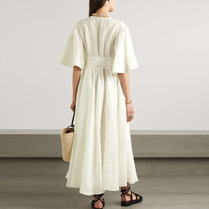 Vêtements pour femmes Robe longue décontractée de luxe en coton élégante de haute qualité Robe en lin à manches évasées et boutons couverts - Product Image 2