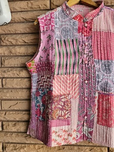 Hot Sale Premium Handmade Cotton Quilted Jacket Floral Pattern Casual Boho Style for Women Winter Coat Soft - Product Image 5