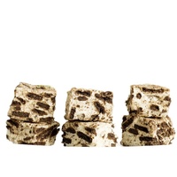 Noix croustillantes enrobées de flocons de neige à la menthe, nougat et autres snacks en vrac 1kg, sucrés, en emballage boîte