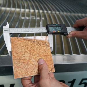 آلة قطع المياه النفاثة Cnc 5 محاور لطاولة الرخام والجرانيت ، آلة قطع البلاط ، آلة قطع الأحجار - Product Image 5