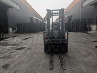 Chariot élévateur diesel 2,5 tonnes, 3 tonnes, 4 tonnes avec déplaceur latéral, moteur Euro 5 pour la logistique
