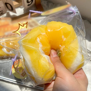 ของเล่นซิลิโคนรูปเค้กจำลอง ชุดของเล่นนุ่มๆ บรรเทาความเครียด ของขวัญสำหรับเด็กและผู้ใหญ่ ช่วงเวลาผ่อนคลาย - Product Image 1