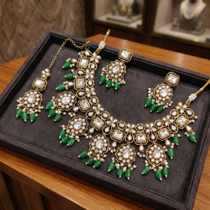 Conjunto de Collar Minimalista Chapado en Oro con Circonitas y Cristal Azul Zafiro en Forma de Corazón, Cadena con Piedras Preciosas y Pendientes Florales - Product Image 2