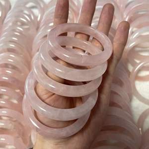 Bestseller Edelstein Rosa Kristall Jade Armreifen Naturstein Rosenquarz Rosa Kristall Armreif Armband für Frauen Geburtstags geschenk - Product Image 1