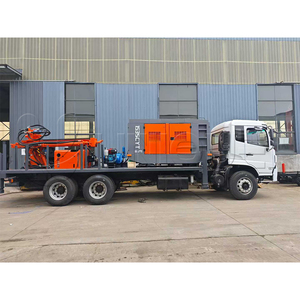 Foreuse rotative diesel sur roues pour puits d'eau, mât jaune, système de pompe bleu, profondeur max. 200 m, utilisation facile, portable, montée sur camion - Product Image 6