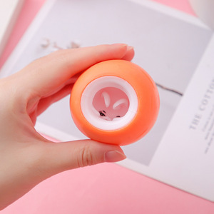 Juguete Antiestrés de TPE con Forma de Conejo y Zanahoria para Jóvenes Unisex, Juguete Sensorial de Plástico para Niños de 5 a 7 Años - Product Image 2