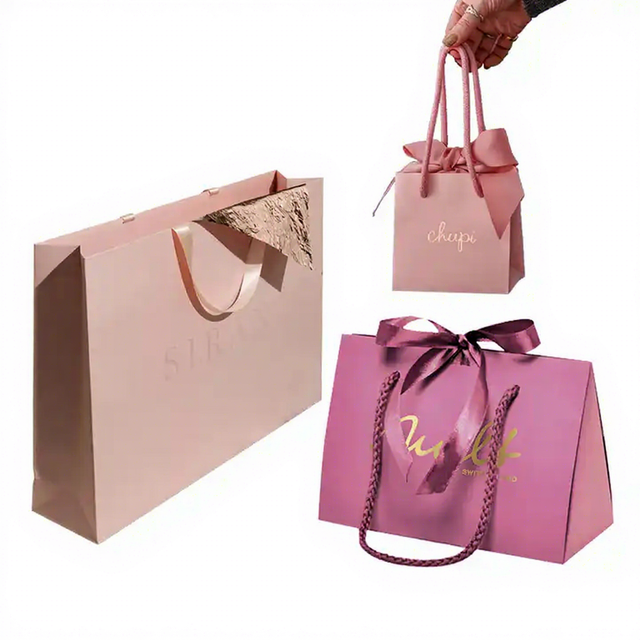 Hot Sales High Quality Customized Gold Foil Logo Paper Bags for Hair Extension Packaging Clothing Cosmetic Jewelry Skin Care