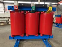 Transformador Trifásico de Resina Fundida en Seco, 11kV a 400V, 50/60Hz, Bobinado de Cobre, IP23