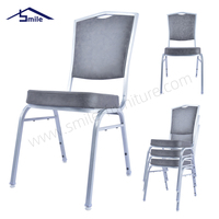 Chaise de banquet empilable de luxe en métal rouge à plateau plat Smile Furniture SY-27 de haute qualité pour réception de mariage en promotion