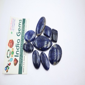 Sodalite bleue naturelle de qualité, cabochons de pierres précieuses en vrac de formes variées avec jeu de couleurs pour la fabrication de bijoux au gramme - Product Image 2