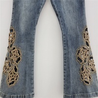 Jean évasé en denim stretch respirant pour femme, taille haute, orné de perles et de cristaux, idéal pour l'été