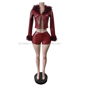 Nuevo Conjunto de 2 Piezas de Moda para Mujer, Top de Manga Larga y Pantalones Cortos Elásticos con Estampado de Serpiente, en Piel Sintética PU - Product Image 3