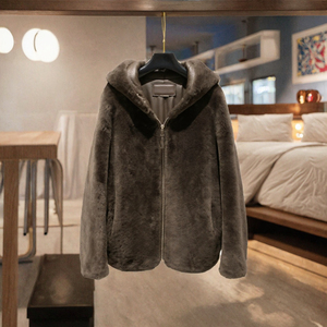 Manteau court décontracté Janefur pour femme, en fausse fourrure de vison marron, uni, teint, à capuche, avec fermeture éclair, coupe ample, chaud pour l'hiver - Product Image 3