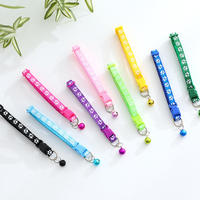 Collier pour chat réglable en polyester écologique avec clochette, motif quadrillé coloré, style décontracté, toutes saisons, accessoire pour animaux de compagnie