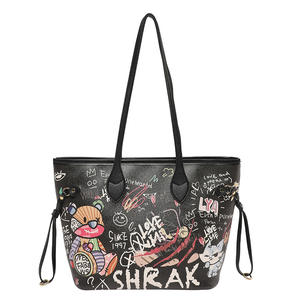 Nuova Borsa a Tracolla in PU con Graffiti, Tendenza Streetwear, Grande Capacità, Personalizzata, alla Moda, Borsa Tote Quadrata Orizzontale - Product Image 5