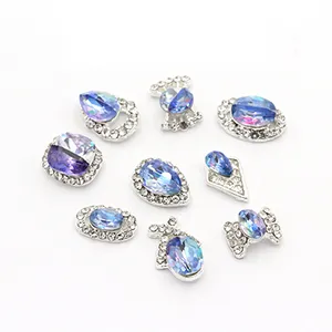 Heißer Verkauf Legierung Kristall Strass Nail art Design kristall steine diamant für nagel kunst dekoration schmuck kleidung