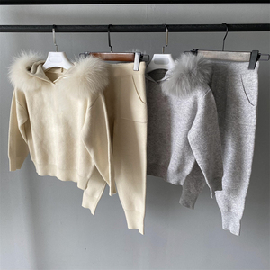 Traje de lujo para niños con cuello de piel auténtica con capucha pantalones 2 uds conjuntos Jogger ropa chándal invierno personalizado suave lana tejido bebé suéter conjunto - Product Image 6