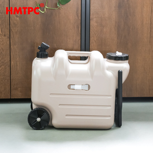 Bidon rectangulaire en plastique de qualité <span class=keywords><strong>alimentaire</strong></span> de 28 L avec poignée <span class=keywords><strong>pliable</strong></span> et roues, réservoir d'eau pour usage extérieur - Product Image 3