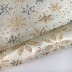 Hot Koop Gedrukt Glitter Sneeuwvlok Satijn Stof Voor Kerst Decoratie Gebruik