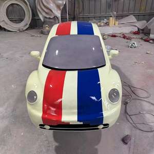 Sculptures personnalisées de voitures de sport en fibre de verre Modèle écologique de course de villégiature de luxe Artisanat en résine pour concessionnaire automobile - Product Image 4