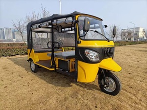 Tricycle à essence Tuk Tuk 200cc à moteur refroidi par eau, longue portée 60km, 260*132*182cm avec housses de pluie, <span class=keywords><strong>3</strong></span> <span class=keywords><strong>roues</strong></span>, <span class=keywords><strong>moto</strong></span> à essence - Ventes Flash - Product Image 3