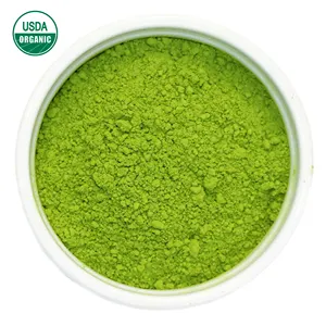 Poudre de thé vert Matcha japonais sain et vert pour boire et Realxing