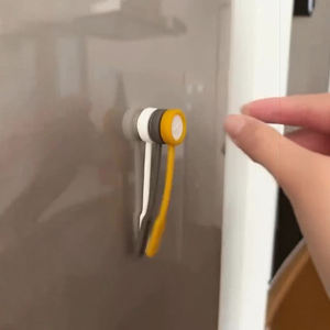 Cordon en silicone détachable avec aimant néodyme auto-adhésif pour accrochage libre des clés, idéal pour l'industrie, la cuisine et le soudage - Product Image 5