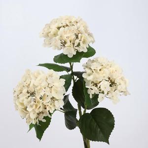 Hortensias Artificiales Beige Estilo Nórdico Hechas a Mano Directamente de Fábrica, con Tacto Húmedo, Tipo Bola de Nieve Francesa, para Decoración del Hogar - Product Image 1