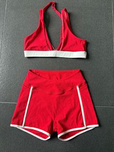 Nuovo Set Sportivo Rosso per Yoga: <span class=keywords><strong>Reggiseno</strong></span> Sportivo, Pantaloncini da Fitness per Esterni, Pantaloni da Yoga ad Asciugatura Rapida, Set Leggings da Yoga <span class=keywords><strong>Senza</strong></span> <span class=keywords><strong>Imbottitura</strong></span> - Product Image 5