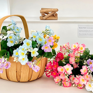 Arreglo de flores artificiales de jazmín, seda de alta simulación, blanco, rosa, azul, decorativo para el hogar, accesorios de fotografía de boda - Product Image 4