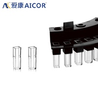 La tasse d'échantillon correspond à la cuvette de réaction du coaguomètre hitachi 902/7020 pour l'analyseur de laboratoire