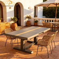 Mesa de Comedor Extensible Rectangular Moderna con Tapa de Vidrio y Estructura Metálica con Acabado en Polvo, Hidráulica, para Exteriores