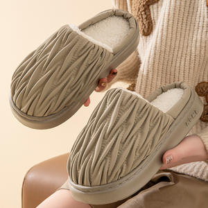 Chaussons d'intérieur en coton pour femmes, doux et moelleux, à bout fermé, antidérapants, chauds pour la maison - Product Image 4