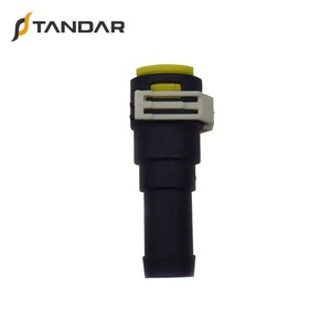 D651-61-240 D65161240 Mazda <span class=keywords><strong>3</strong></span> isıtma boru bağlantıları  kaplin - Product Image 5