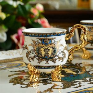 Vente en gros de 15 pièces de décoration de maison royale de style gothique, service à café et à thé en porcelaine avec poignée dorée - Product Image 3