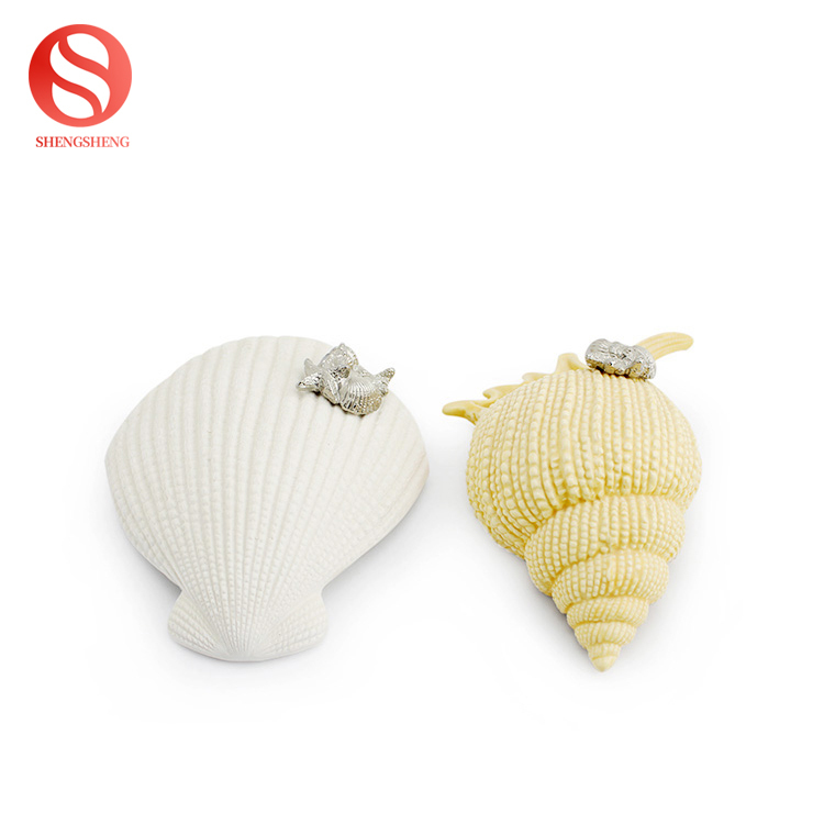 Conception créative de style océan décoration coquille lustre en forme de conque en céramique succulentes pot