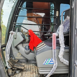 Excavatrice Hitachi ZX120-6 d'occasion, faible nombre d'heures de fonctionnement, système hydraulique d'origine, 12 tonnes, fabriquée au Japon, pour la construction de routes et de pipelines. - Product Image 4