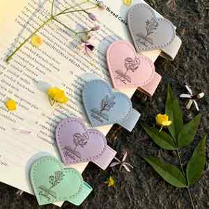 <b>Personalised</b> Heart Magnetic <b>Bookmark</b> Women Custom Engraved Name Birth Flower Leather Reusable Cute Style Secure Page Holder - Product Image 1